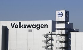 &bdquo;Volkswagen&ldquo; grynasis pelnas 2013 metais sumažėjo 58 procentais
