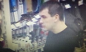 Įtariamieji dėl melagingo skambučio apie bombą parduotuvėje