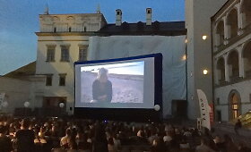&bdquo;Kino po žvaigždėmis&rdquo; atidaryme pristatytas naujo K. Vildžiūno filmo &bdquo;Senekos diena&rdquo; vaizdo anonsas