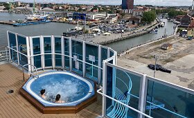Žvilgsnis į kruizinį laivą &bdquo;Costa Fascinosa&ldquo;
