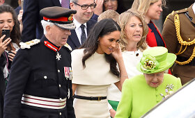 Meghan Markle ir karalienė Elizabeth II vizitas Če&scaron;yre