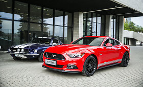 Automobilio &bdquo;Ford Mustang&ldquo; pristatymas