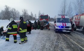 Per kaktomu&scaron;ą Raseinių rajone sužeisti keturi žmonės