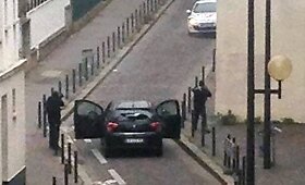 Prancūzijoje ginkluoti užpuolikai atakavo &bdquo;Charlie Hebdo&ldquo; leidinio redakciją