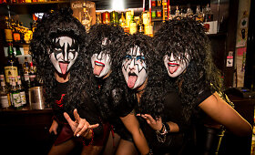 Helovino vakarėlis &Scaron;iaulių bare &bdquo;Rock 'n' Roll Pub&ldquo;
