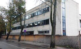 5 mln. litų kainavusi Kretingos biblioteka griūva dar nė nepastatyta 