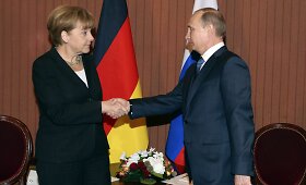 Rusijos prezidentas Vladimiras Putinas susitiko su Vokietijos kanclere Angela Merkel