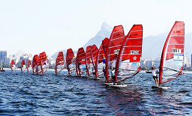 Užter&scaron;ta Rio Guanabaros įlanka, kur vyks olimpinių žaidynių buriavimo ir burlenčių varžybos