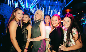 Naktinės penktadienio linksmybės Vilniaus klube &bdquo;Mojo Lounge&ldquo;