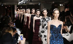 Niujorko mados savaitėje pristatyta nauja &bdquo;Oscar de la Renta&ldquo; kolekcija