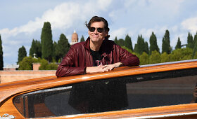 Jimas Carrey atvyksta į Venecijos kino festivalį