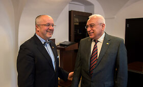 Kra&scaron;to apsaugos ministerijoje apsilankė Ukrainos ambasadorius Valerijus Žovtenka