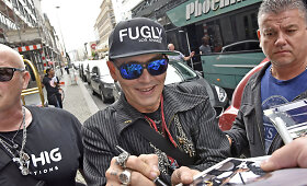 Johnny Deppas su grupe Berlyne
