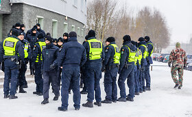 Prie mergaitės paie&scaron;kos Kaune prisijungė VST pareigūnai