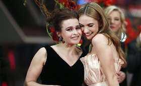 &bdquo;Pelenės&ldquo; aktoriai keliauja po Europą reklamuodami naująjį filmą