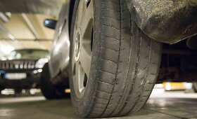Automobilių padangos gruodžio mėnesį Vilniuje