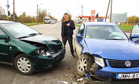 Panevėžyje susidūrė &bdquo;Toyota&ldquo; ir &bdquo;Volkswagen&ldquo;