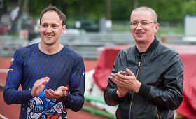 Bėgimo klubui &bdquo;Volvere Run&ldquo; dizaineris Aleksandras Pogrebnojus sukūrė originalią sportinę aprangą
