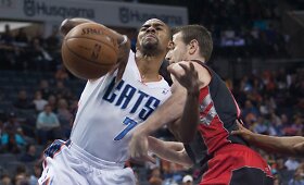 &bdquo;Charlotte Bobcats&ldquo; klubas įveikė &bdquo;Toronto Raptors&ldquo; komandą