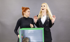 15min projekte &bdquo;Atspėk, kas dėžėje&ldquo; Julija Jegorova ir Kristina Ivanova