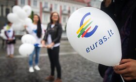 Lietuvos gyventojus prie euro pratins Eurobusas