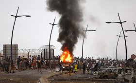 Tūkstančiai migrantų plūsta i&scaron; Maroko į Seutą, Ispaniją