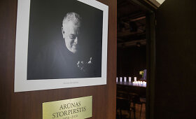 Atsisveikinimas su aktoriumi Arūnu Storpir&scaron;čiu Jaunimo teatre