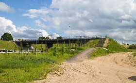 Vilniaus Helsinkio gatvėje &ndash; viadukas, kuris neveda niekur