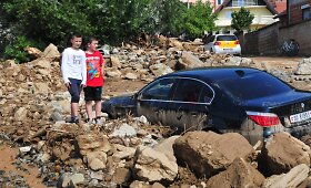Makedonijoje per audrą žuvo keturi žmonės, i&scaron; jų trys &ndash; vaikai