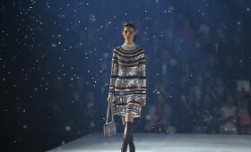 &bdquo;Christian Dior&ldquo; 2015-ųjų rudens-žiemos kolekcijos pristatymas Tokijuje