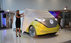 Taline pristatytas ateities automobilis &ndash; &bdquo;Volkswagen ID.Buzz&ldquo;