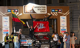 Dakaro ralio fini&scaron;o podiumas