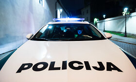 Naktinis &scaron;e&scaron;tadieninis policijos reidas Vilniaus mieste