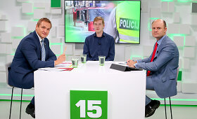 15min studijoje lankosi Eimutis Misiūnas ir Vladimiras Banelis.
