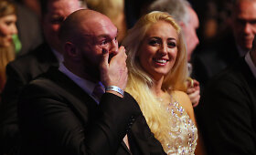 Tysonas Fury nu&scaron;vilptas apdovanojimų metu