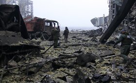 Ukrainos kariuomenė atsitraukė i&scaron; Donecko oro uosto
