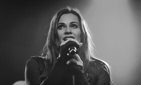Jurga &Scaron;eduikytė turą po Lietuvą pradėjo Panevėžyje