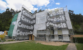 Pastoliais apstatytas ir renovuojamas Vilniaus &Scaron;ilo g. daugiabutis