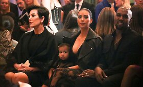 &bdquo;Givenchy&ldquo; kolekcijos pristatyme &ndash; Kim Kardashian su &scaron;eima