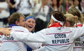 Čekijos moterų teniso rinktinė tapo Federacijų taurės čempionėmis