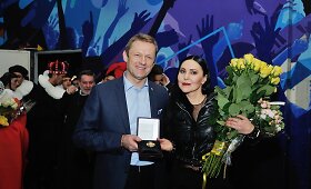 Anželikai Cholinai &ndash; apdovanojimas &bdquo;Ne&scaron;k savo &scaron;viesą ir tikėk&ldquo;