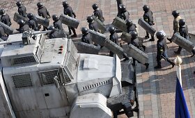 Kijeve milicija atsitraukė nuo Ukrainos parlamento 