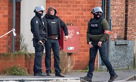 Belgijoje ginkluoti vyrai paėmė įkaitą 