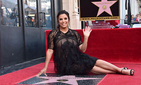 Eva Longoria gavo savo žvaigždę Holivudo &Scaron;lovės alėjoje