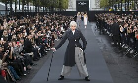 &bdquo;L'Oreal&ldquo; madų &scaron;ou Paryžiaus Eliziejaus laukuose
