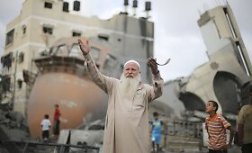 Prie&scaron; paskelbiant naujas paliaubas Izraelis spėjo surengti antskrydį Gazos Ruože