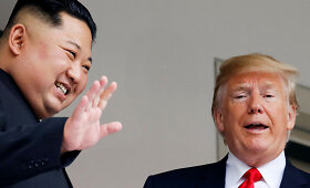 D.Trumpo ir Kim Jong Uno susitikimo emocingos akimirkos