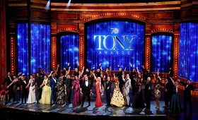 &bdquo;Hamiltonas&ldquo; triumfavo &bdquo;Tony&ldquo; įteikimo vakarą