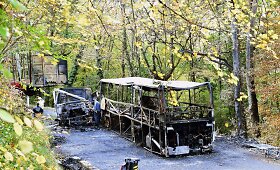 Tragi&scaron;kos autobuso ir sunkvežimio avarijos Prancūzijoje vieta