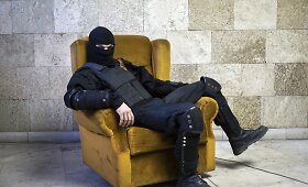 Prorusi&scaron;kų separatistų fotosesija Donecko vyriausybės pastate